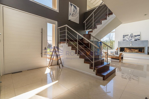 Imagen 7 de 30 de Casa En Venta En San Diego Country Club- Moreno -