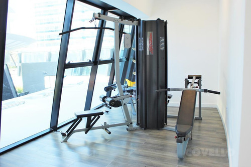 Imagen 19 de 30 de Apartamento De 1 Dormitorio En Piso 20 , Vista , Garage , Edificio Con Amenities