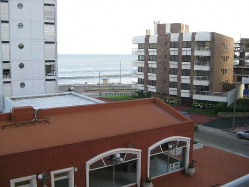 Peninsula- Ref: 4263