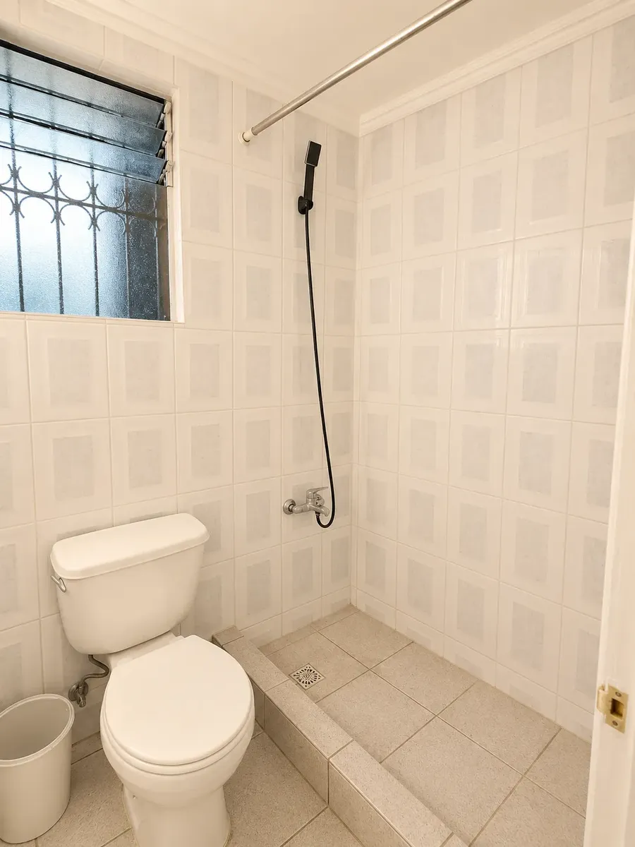 Imagen 5 de 11 de Arriendo Casa 2 Pisos 3b - 1b Con Local Comercial Equipado