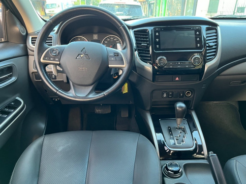 Imagem 14 de 15 de Mitsubishi L200 Triton Sport Hpe 2.4 Marrom 2018