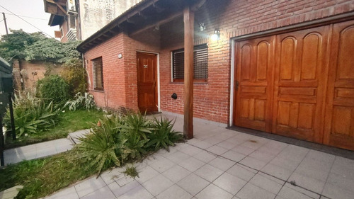 Venta Casa 3 Ambientes Castelar Norte