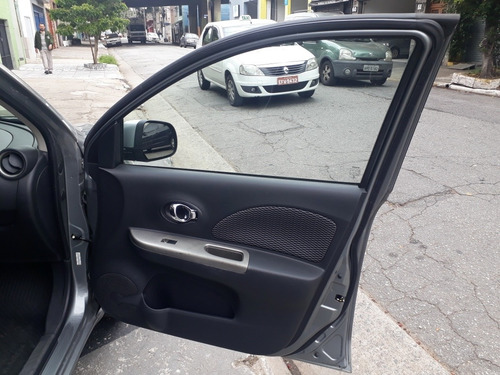 Nissan March 1.0 16v Sv 5p