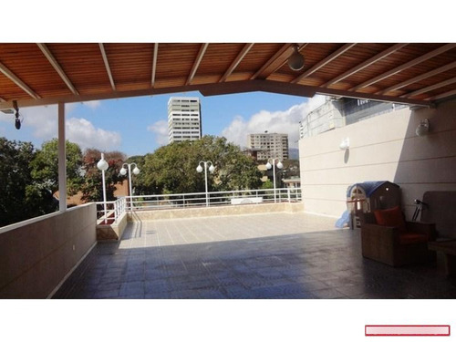 Casa En Venta - La Loira, Urb. El Paraíso