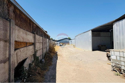 Terreno, Bodegas