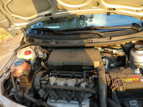 Volkswagen Gol 2015 1.0 Trendline Total Flex 5p