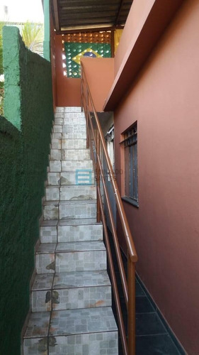 Imagem 10 de 15 de Edinaldo Santos - Casa De 2/4 Com Terraço Coberto E 3 Vagas De Garagem - 961