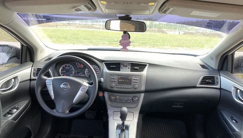 Nissan Sentra Advance Cvt 1.8 2014