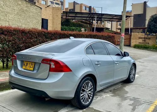 Volvo S60 2.0 T5
