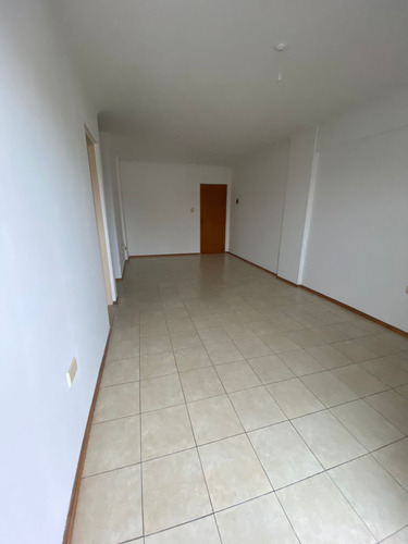 Alquiler Marcelo T. De Alvear (cañada) 820 Un (1) Dormitorio Guemes