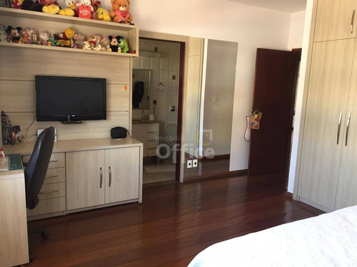 Imagem 12 de 21 de Casa À Venda, 309 M² Por R$ 750.000,00 - Setor Central - Anápolis/go - Ca0095