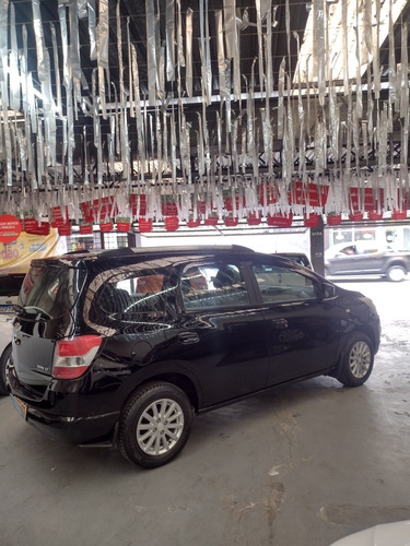 Imagem 6 de 10 de Chevrolet Spin 2013 1.8 Lt Completo