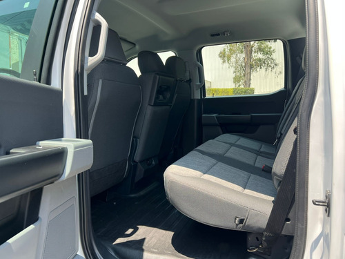 Ford F-150 3.3 XL Doble Cabina V6 4X2 At