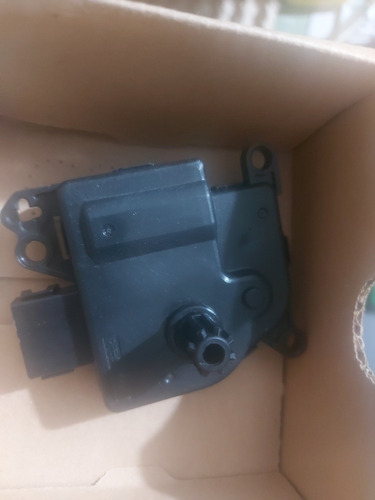 Imagen 2 de 3 de Motor Actuador De Aire Acondicionado Grand Cherokee 2011-014