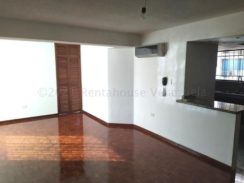 Imagen 1 de 10 de Apartamento En Venta, Las Chimeneas, Valencia. 23-4297 Rentahouse.