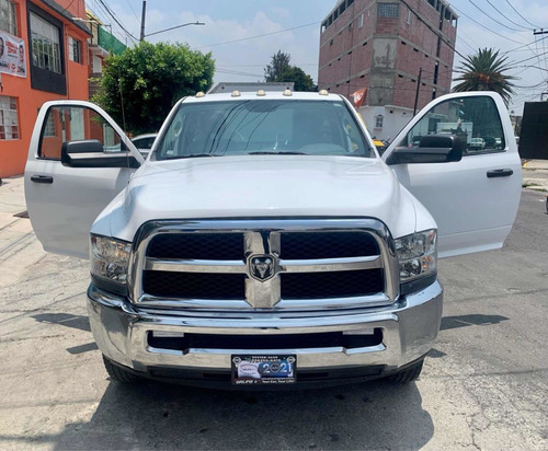 Imagen 7 de 15 de Dodge Ram 4000