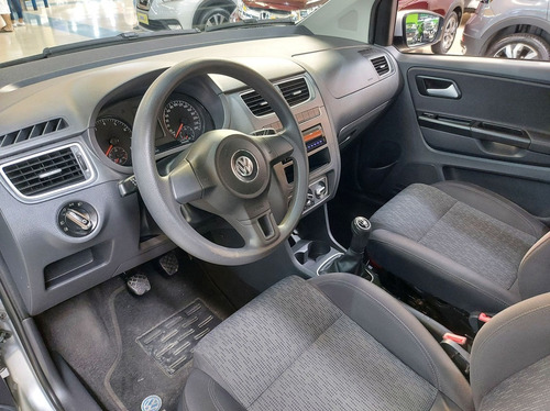 Imagem 13 de 15 de Volkswagen Fox Trend 1.6 Mi 8v
