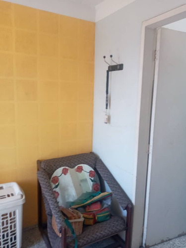 Imagen 7 de 12 de Apartamento En Venta En Urbanización El Centro