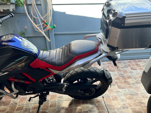 Se Vende Por Renovación Mantencion Al Día Hasta Los 30kms