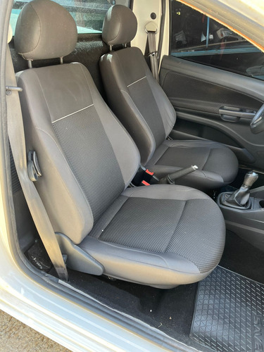 Vw Saveiro 1.6 16v 2023 Flex 116cvs Msi - Solicite Peças