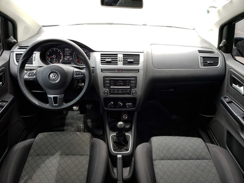 Volkswagen Suran Comfortline 2015