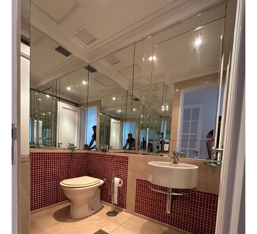 Amplo Apartamento Com Vista Para O Mar Em Copacabana 133 M², 3 Quartos E Conforto Total!