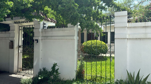 Casa En Venta En Miravalle En Monterrey