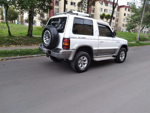 Mitsubishi Montero V13 Mt 3.000 Cc