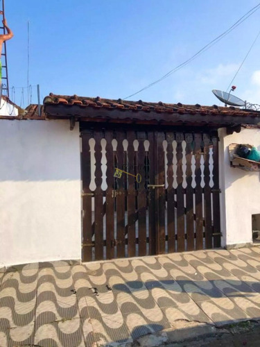 Casa No Suarão, Itanhaém $ 230 Mil Financia - 02 Dormitórios Próximo Aos Comércios.