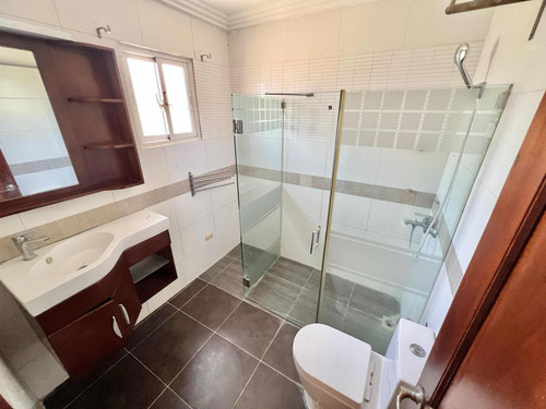Vendo Casa Con Patio De Oportunidad En Prado Oriental