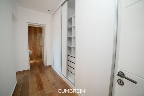 Gran Casa A Estrenar En La Castilla Club De Campo