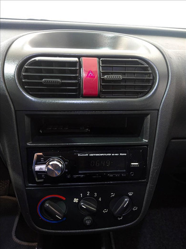 Imagem 8 de 14 de Chevrolet Corsa 1.4 Mpfi Maxx 8v
