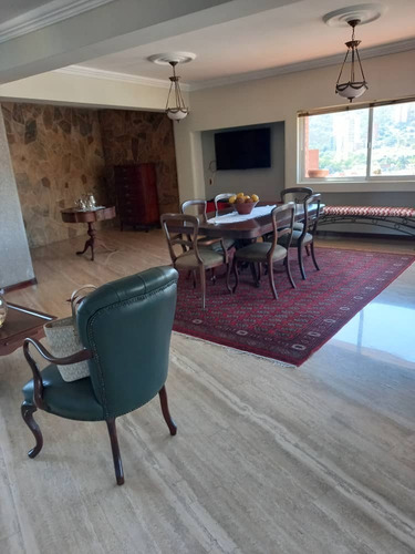 Imagen 22 de 27 de Fernando Perez Alquila Exclusivo Apartamento En Los Mangos Valencia Res Avignon