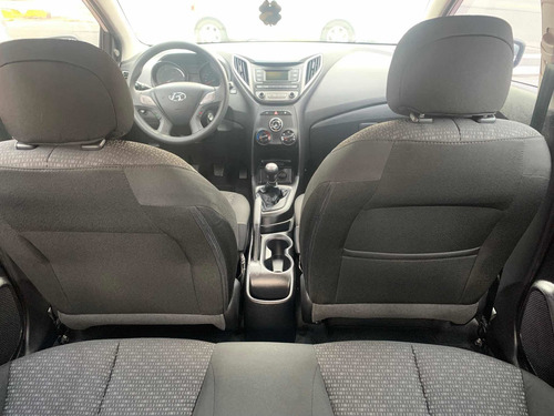 Imagem 5 de 15 de Hb20 2017 1.0 Comfort Flex