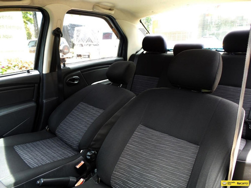 Imagen 17 de 25 de Renault Logan 1.4 Familier