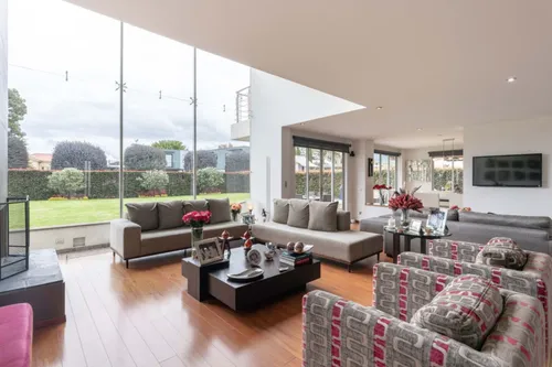 Casa En Venta En Guaymaral. Cod V6227