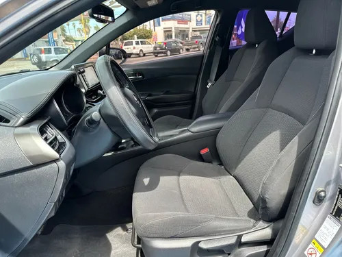 Toyota CH-R 2.0 Cvt