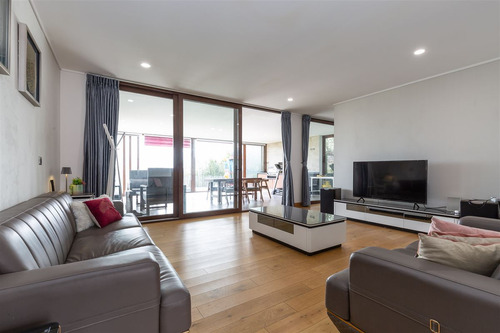 Casa En Condominio, San Carlos De Apoquindo.