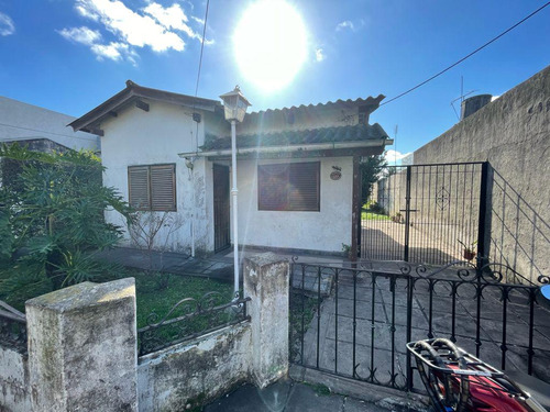 En Venta | Ideal Inversores | Importante Propiedad De 10 X 60m En Moreno Centro (lado Norte) A Metros Del Hospital De Moreno