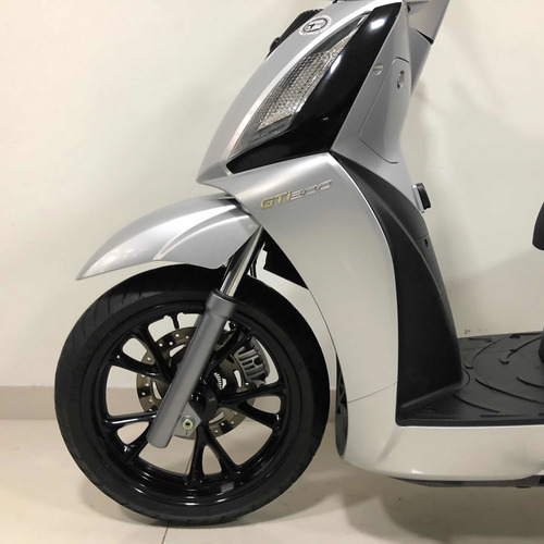 Imagen 12 de 15 de Kymco People 300 Scooter Usado 2015 Gti 300s Permutas Cuotas