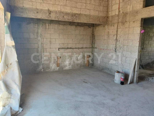 Oficinas En Venta Sobre Libramiento Sur En Pedro Escobedo, Qro