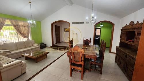 Ca-210 Zona Norte Casa Quinta Conjunto Residencial Puerta Del Sol Avenida Fuerzas Armadas