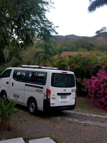 Imagen 4 de 4 de Alquiler Y Servicio De Van Transporte Y Turismo
