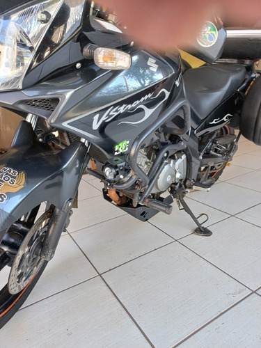 Imagem 2 de 11 de Suzuki Vstrom 650