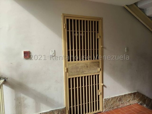 Imagen 18 de 30 de De Oportunidad Apartamento En Piso Bajo En Venta En Barquisimeto, Urb. La Floresta, Cod. 22-7319. José López Tlf. 04145533925, Lara, Venezuela