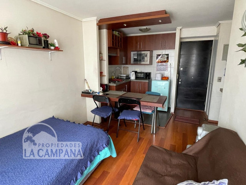 2 Dorm, 1 Baño, Estacionamiento, Metro Irarrázaval