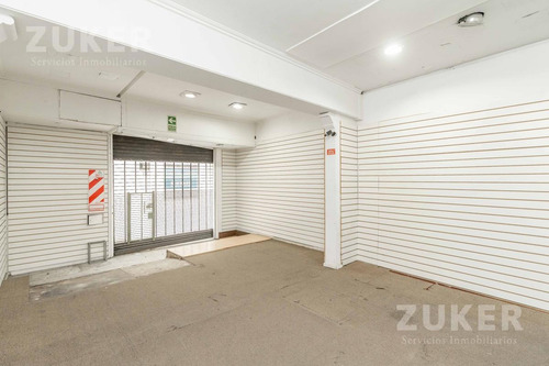 Imagen 2 de 23 de Excelente Local Con Depósito De 165 Cub 100 Entrepiso En Venta En Retiro