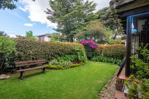 Casa En Arriendo/venta En Calatrava. Cod A12434