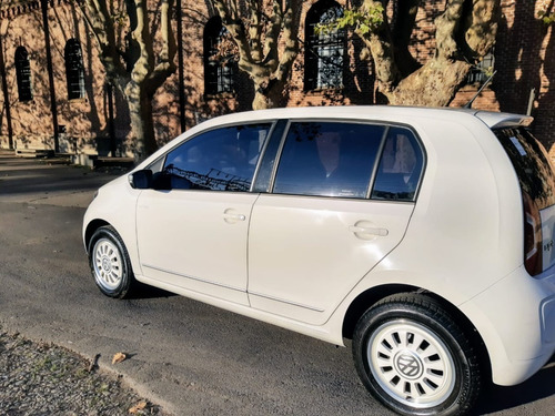 Volkswagen Up! White
