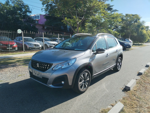 Peugeot 2008 1.6 Feline 5p